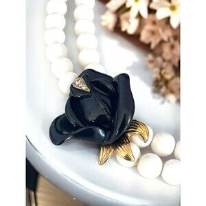 Vintage 1980s KJL for Avon Flower Necklace White Beads Crystal Gold Tone - 7U